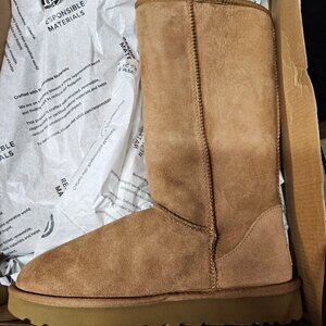 UGG Classic Tall II